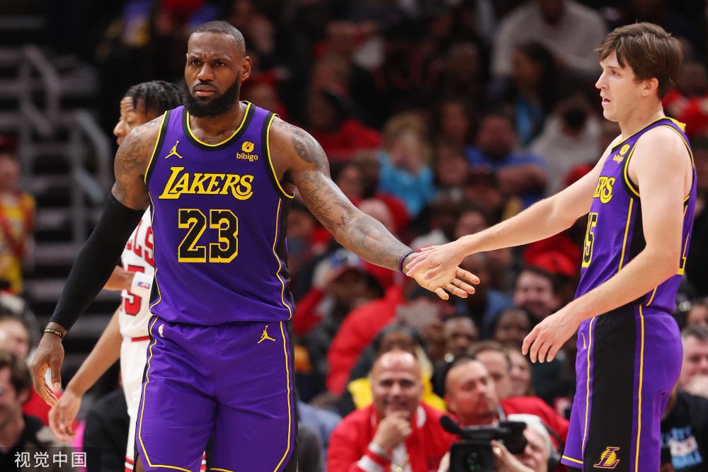 赛中多次完 赛中多次完